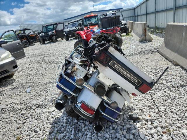 2010 HARLEY-DAVIDSON FLHTCU 1HD1FC412AB645969