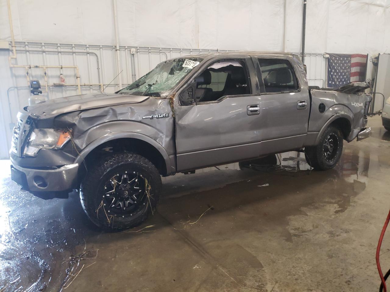 FORD F-150 SUPERCREW