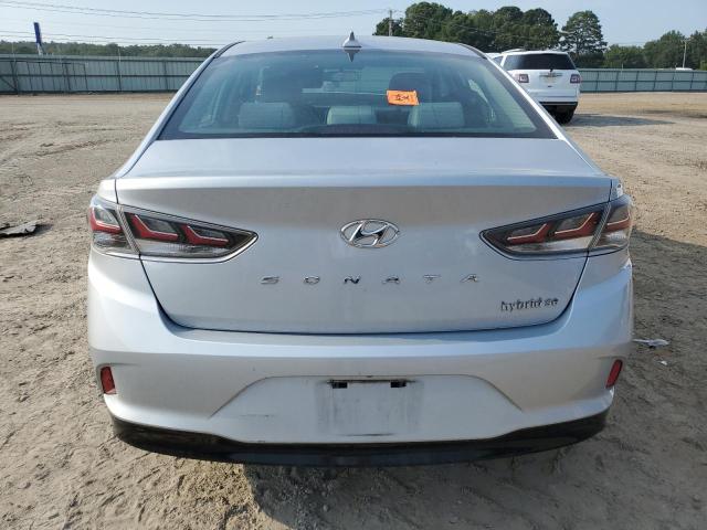 2019 HYUNDAI SONATA HYBRID KMHE24L34KA093921