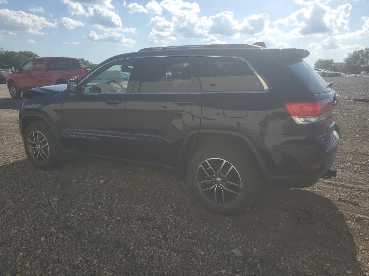 JEEP GRAND CHEROKEE LAREDO