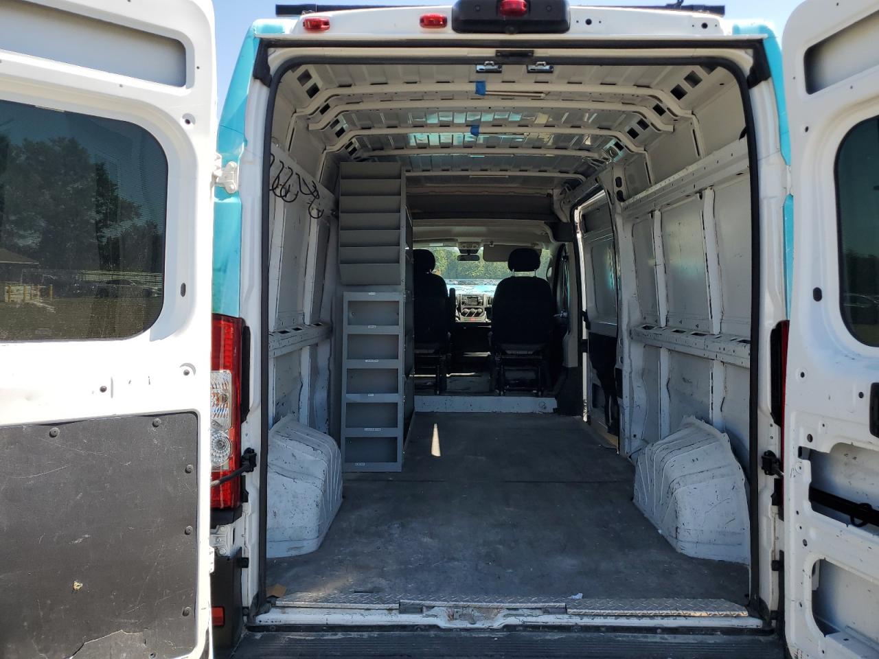 RAM PROMASTER 2500 HIGH