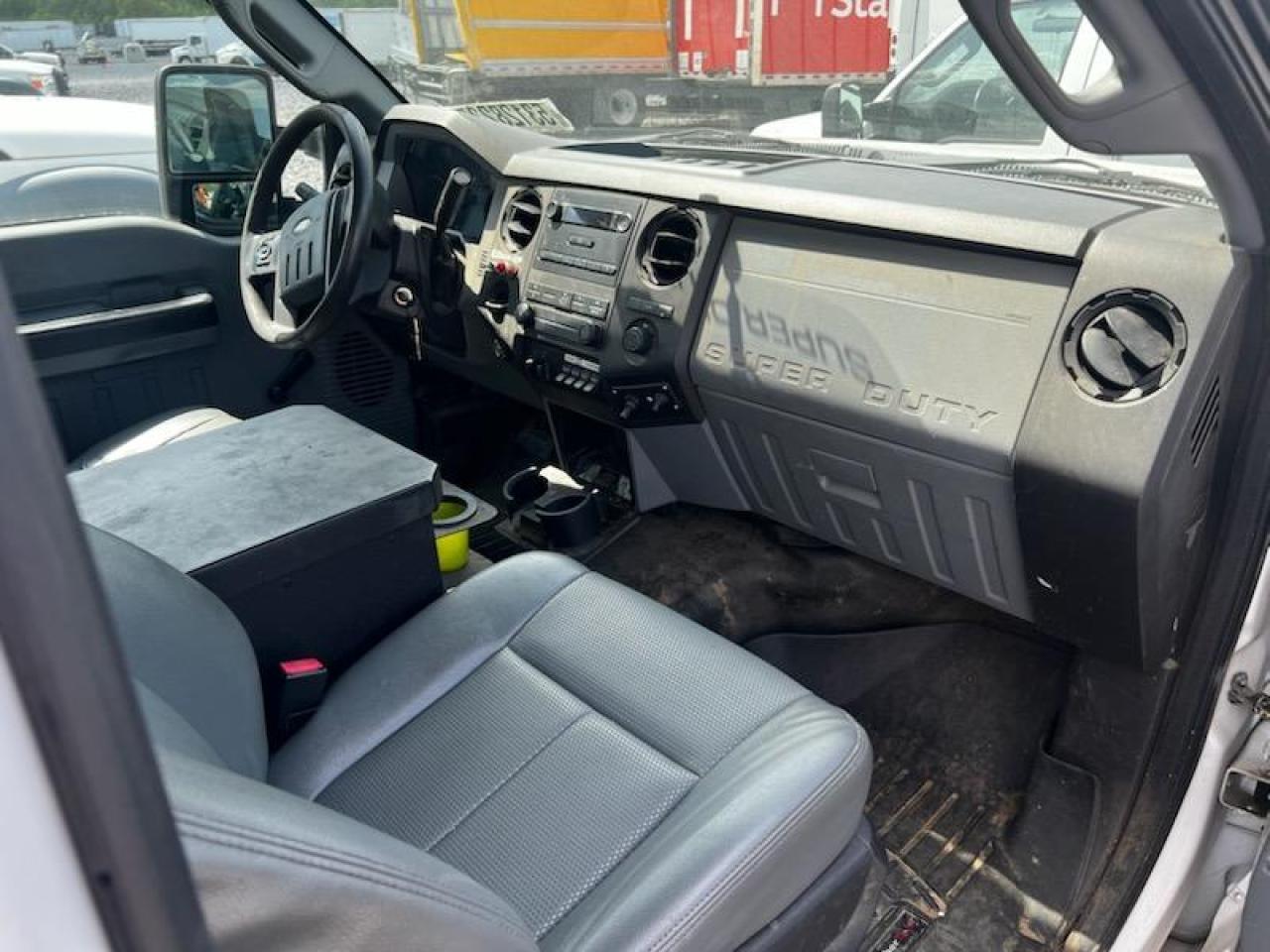 FORD F-450 SUPER DUTY