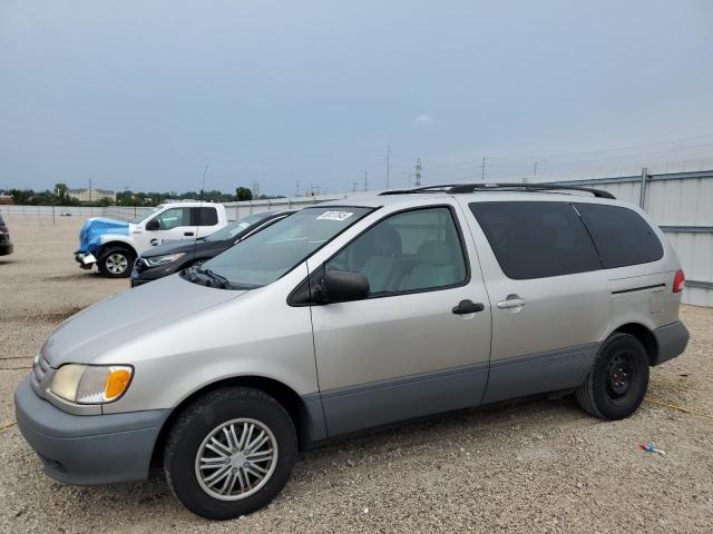 TOYOTA SIENNA LE