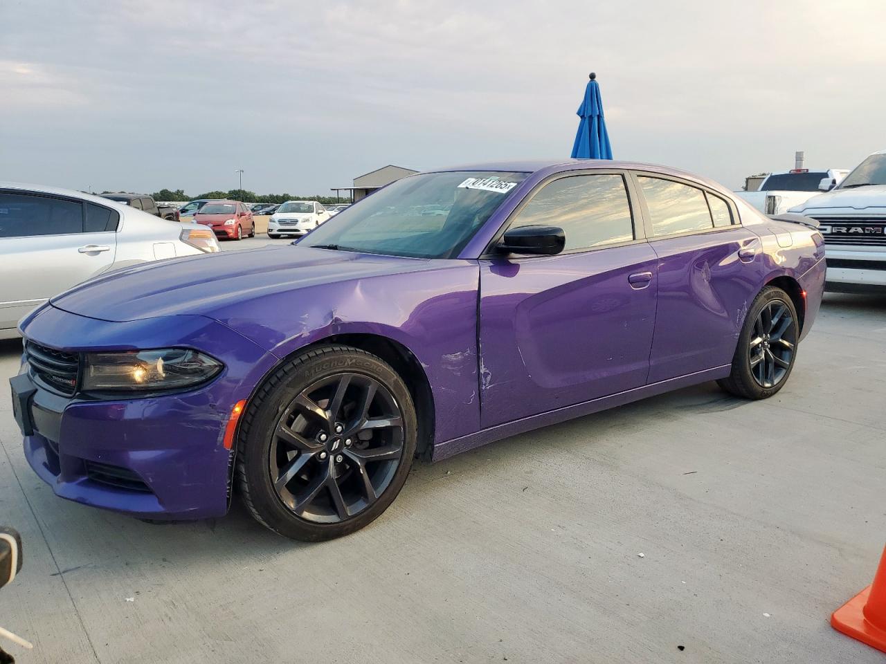 DODGE CHARGER SXT