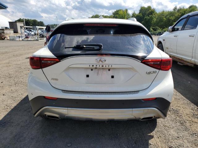 2018 INFINITI QX30 BASE SJKCH5CR3JA042166