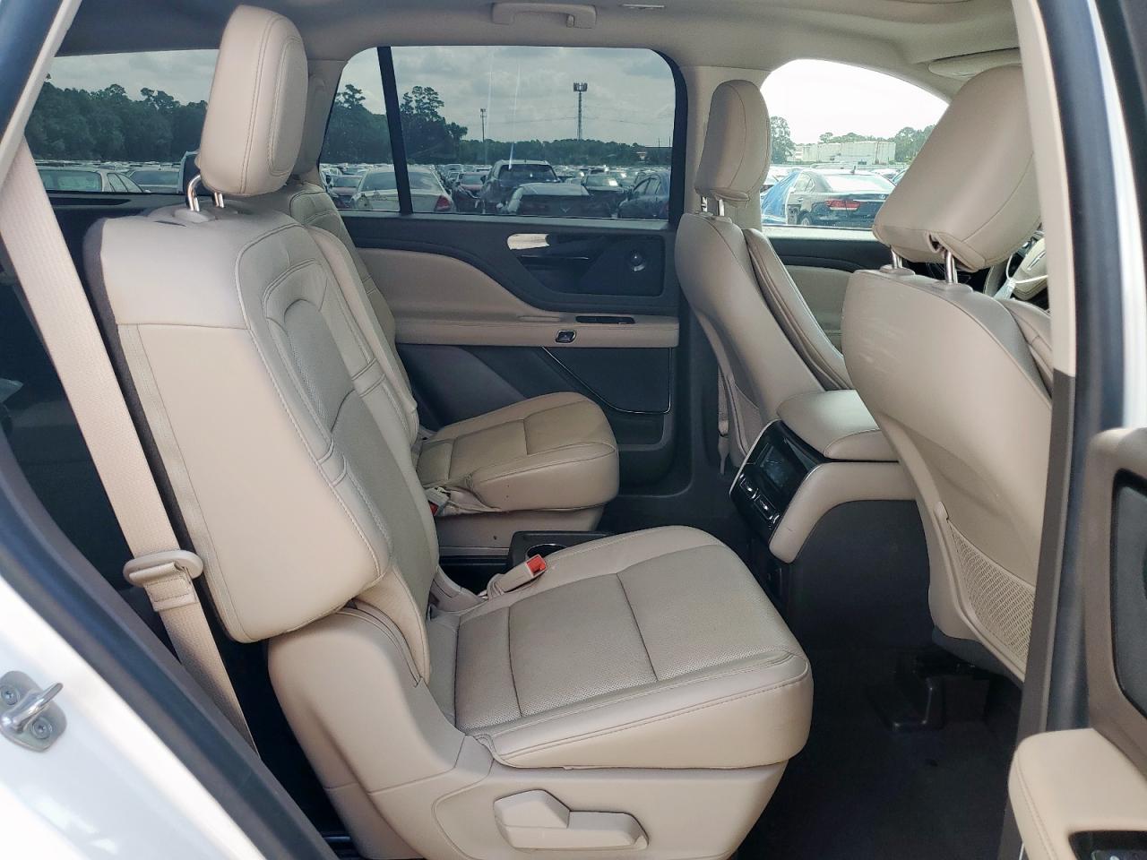 LINCOLN AVIATOR RESERVE