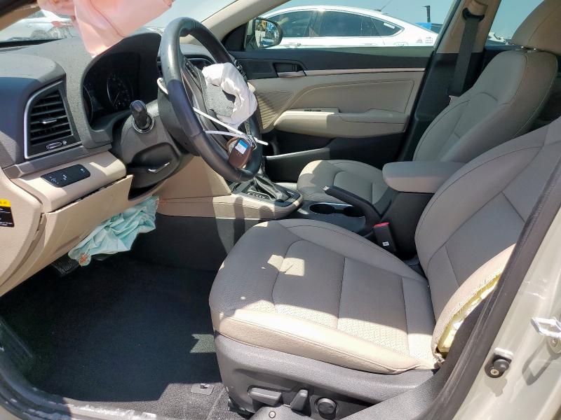 2017 HYUNDAI ELANTRA SE KMHD84LF1HU160423