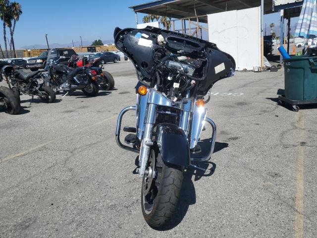 2022 HARLEY-DAVIDSON FLHX 1HD1KBC28NB657937
