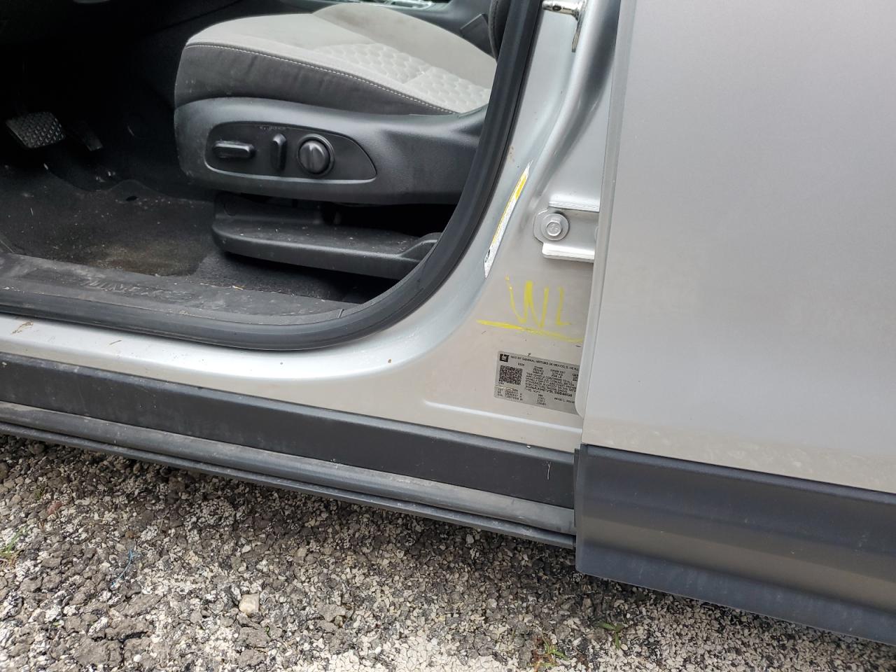 CHEVROLET EQUINOX LS