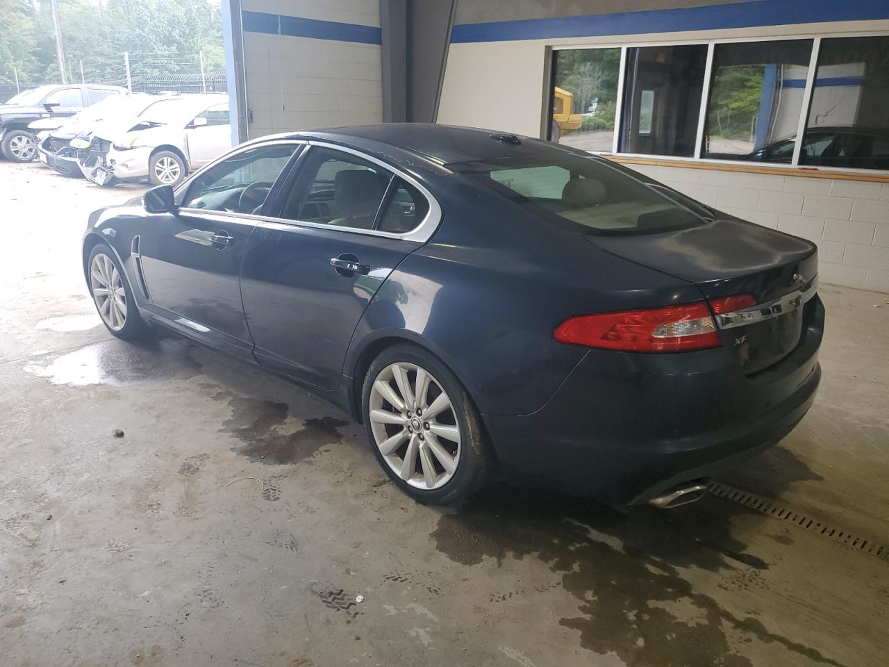 JAGUAR XF PREMIUM