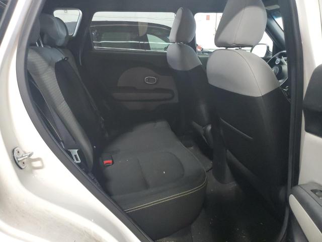 2016 KIA SOUL + KNDJP3A58G7306568