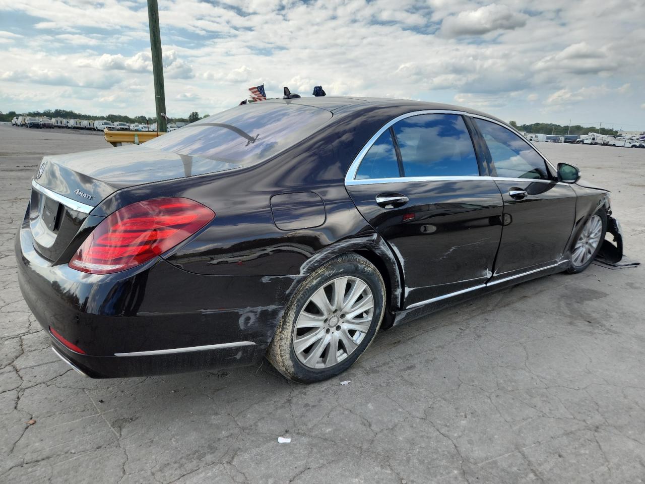 MERCEDES-BENZ S-CLASS 550 4MATIC