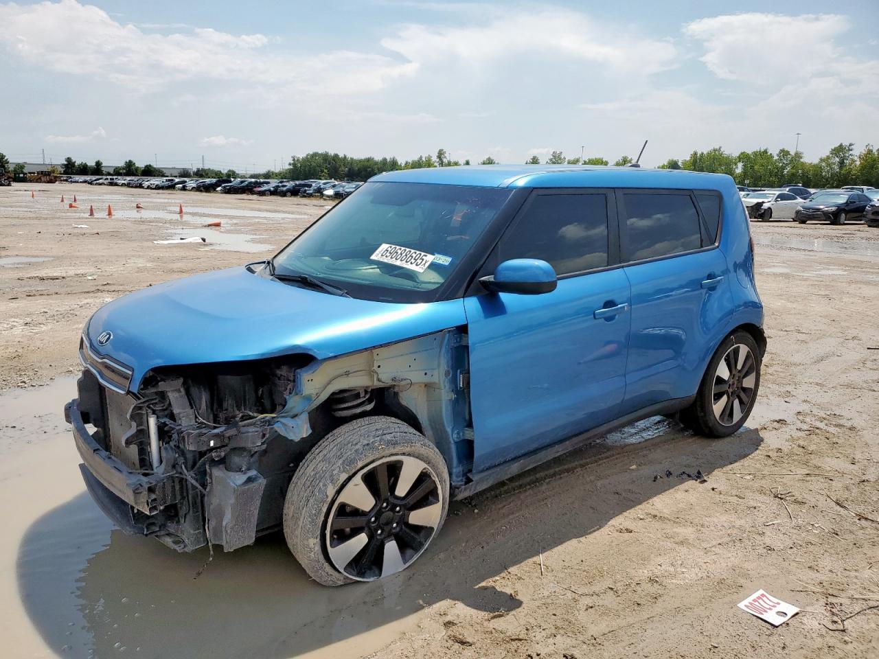 KIA SOUL +