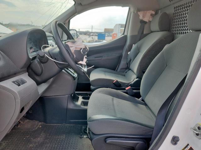 2017 NISSAN NV200 3N6CM0KN5HK713956