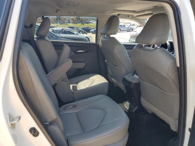 2021 TOYOTA HIGHLANDER XLE 5TDHZRBH1MS540296
