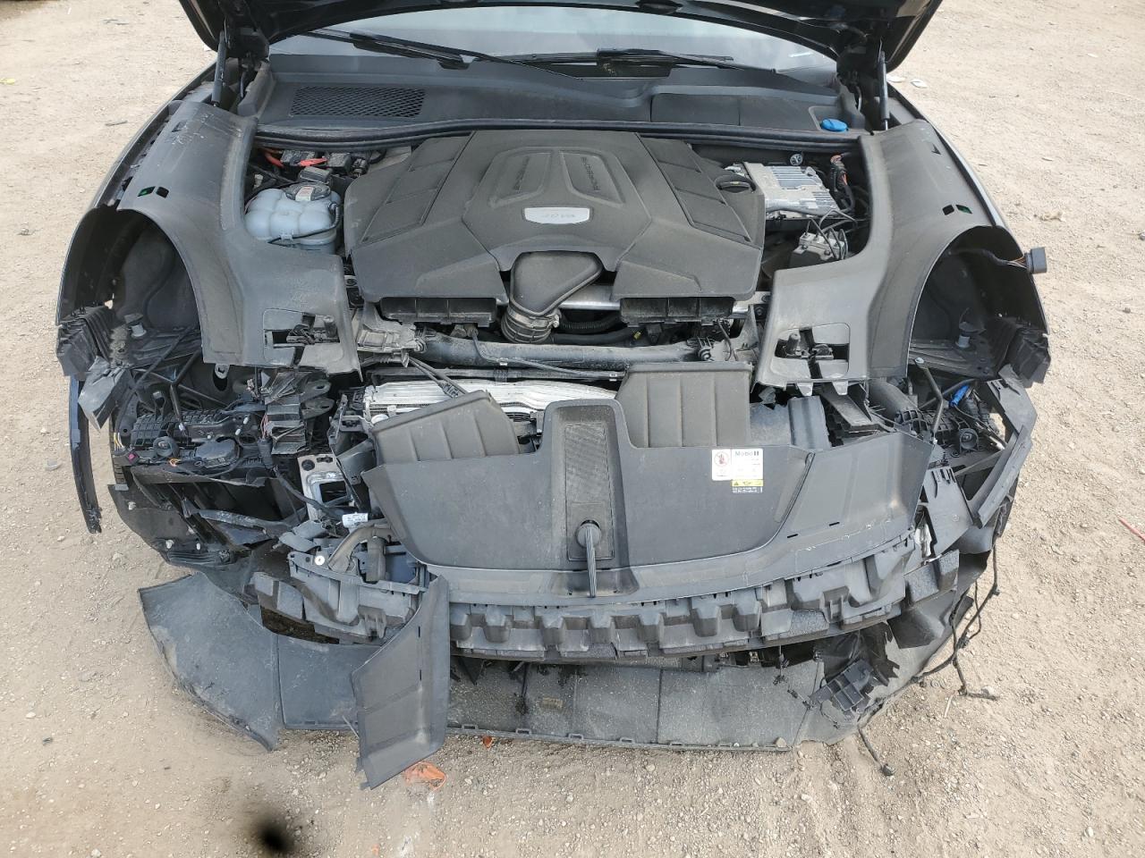 PORSCHE CAYENNE BASE