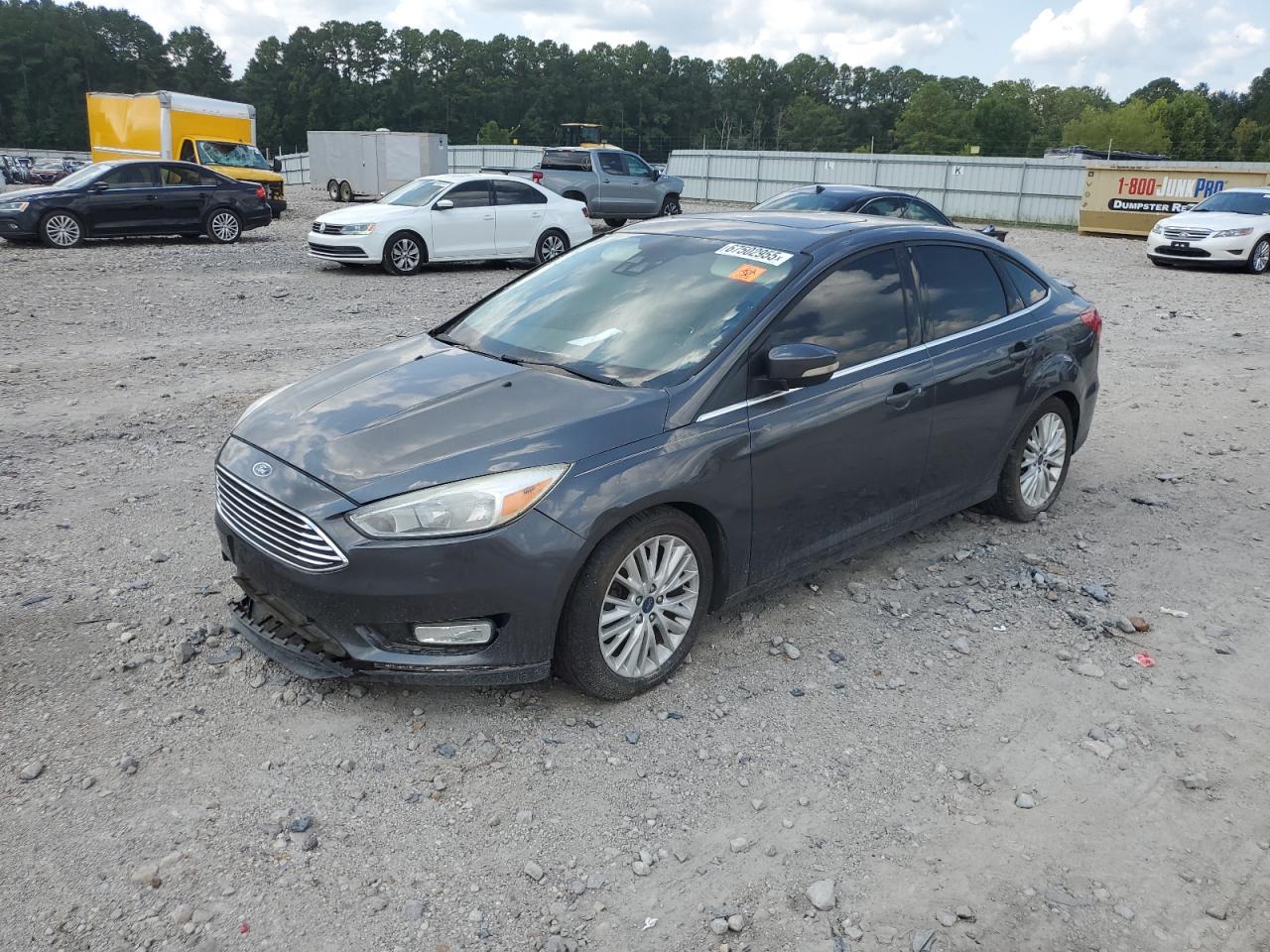 FORD FOCUS TITANIUM