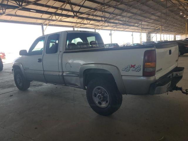 GMC NEW SIERRA 2000 white  gas 1GTGK29U9YE349408 photo #3