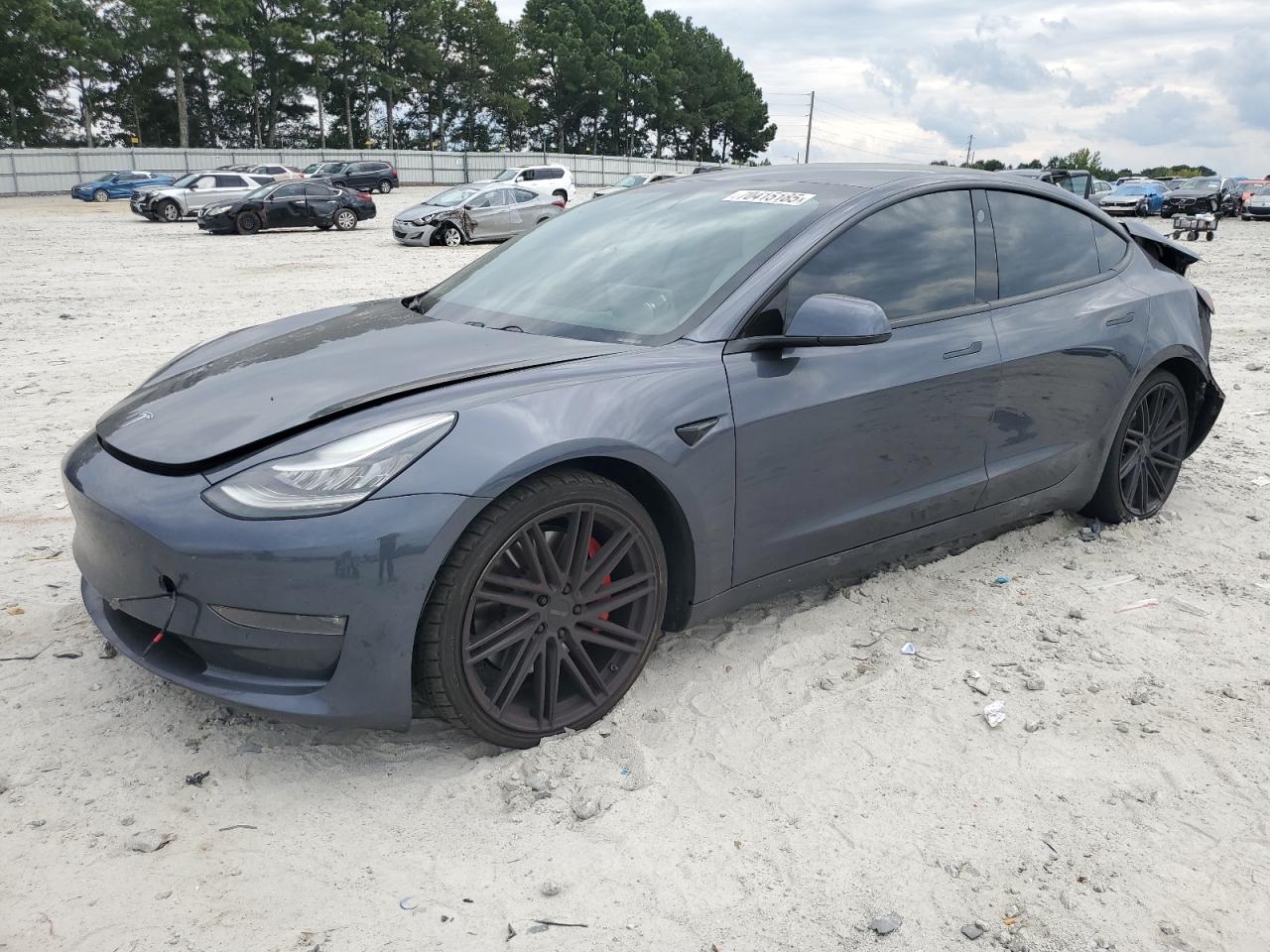 TESLA MODEL 3