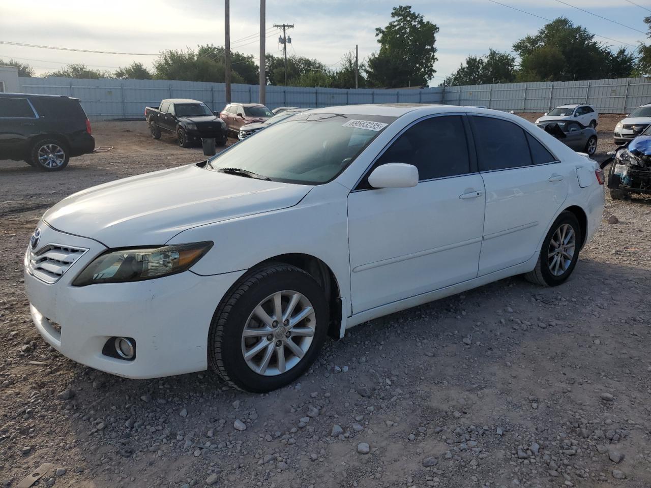 TOYOTA CAMRY SE