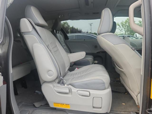 2011 TOYOTA SIENNA XLE - 5TDDK3DC6BS009223