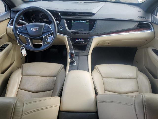 2018 CADILLAC XT5 LUXURY 1GYKNDRS8JZ160771