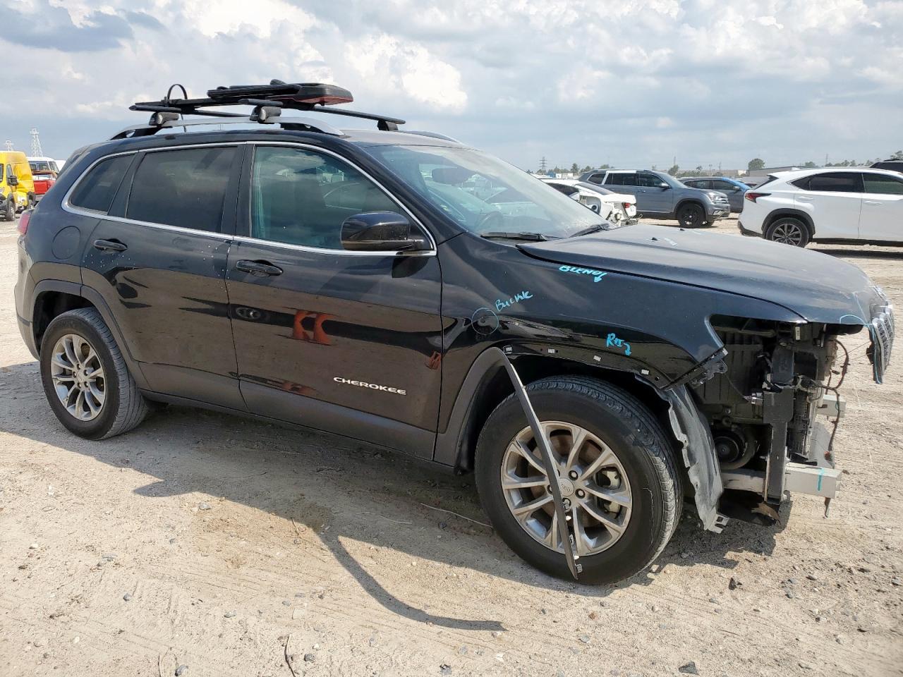 JEEP GRAND CHEROKEE LATITUDE PLUS