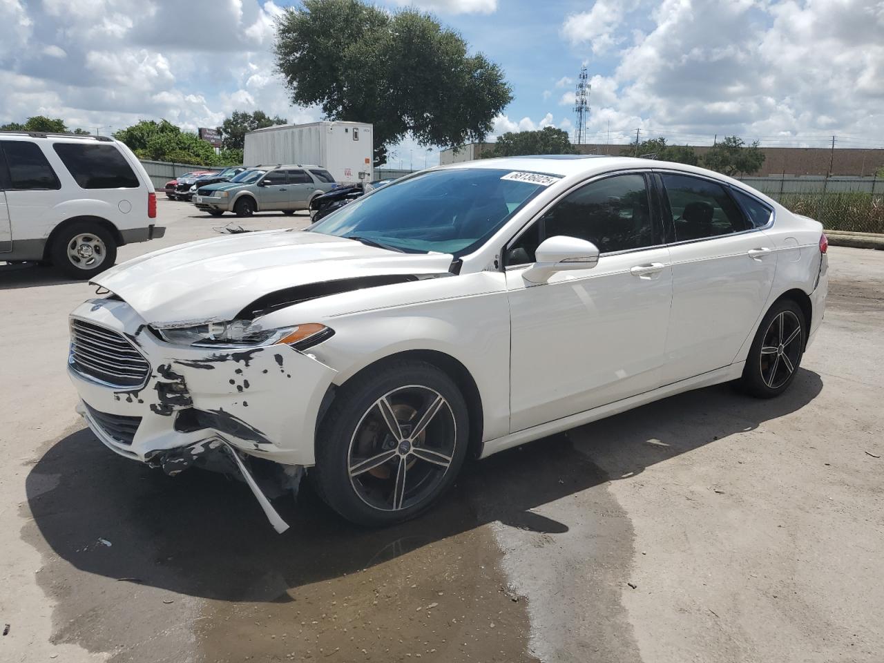 FORD FUSION SE