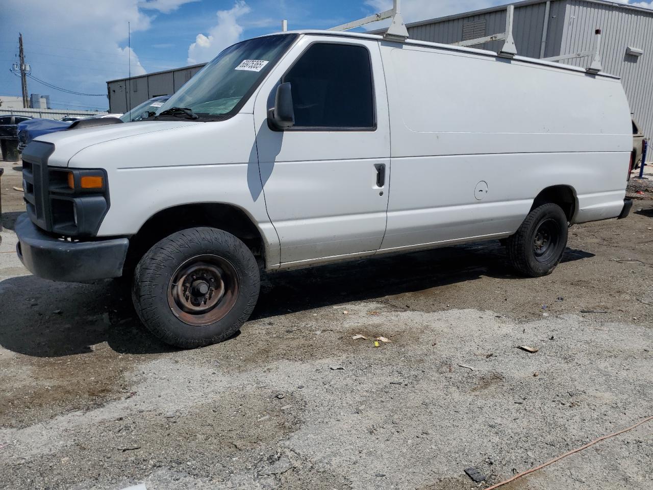 FORD ECONOLINE E250 VAN