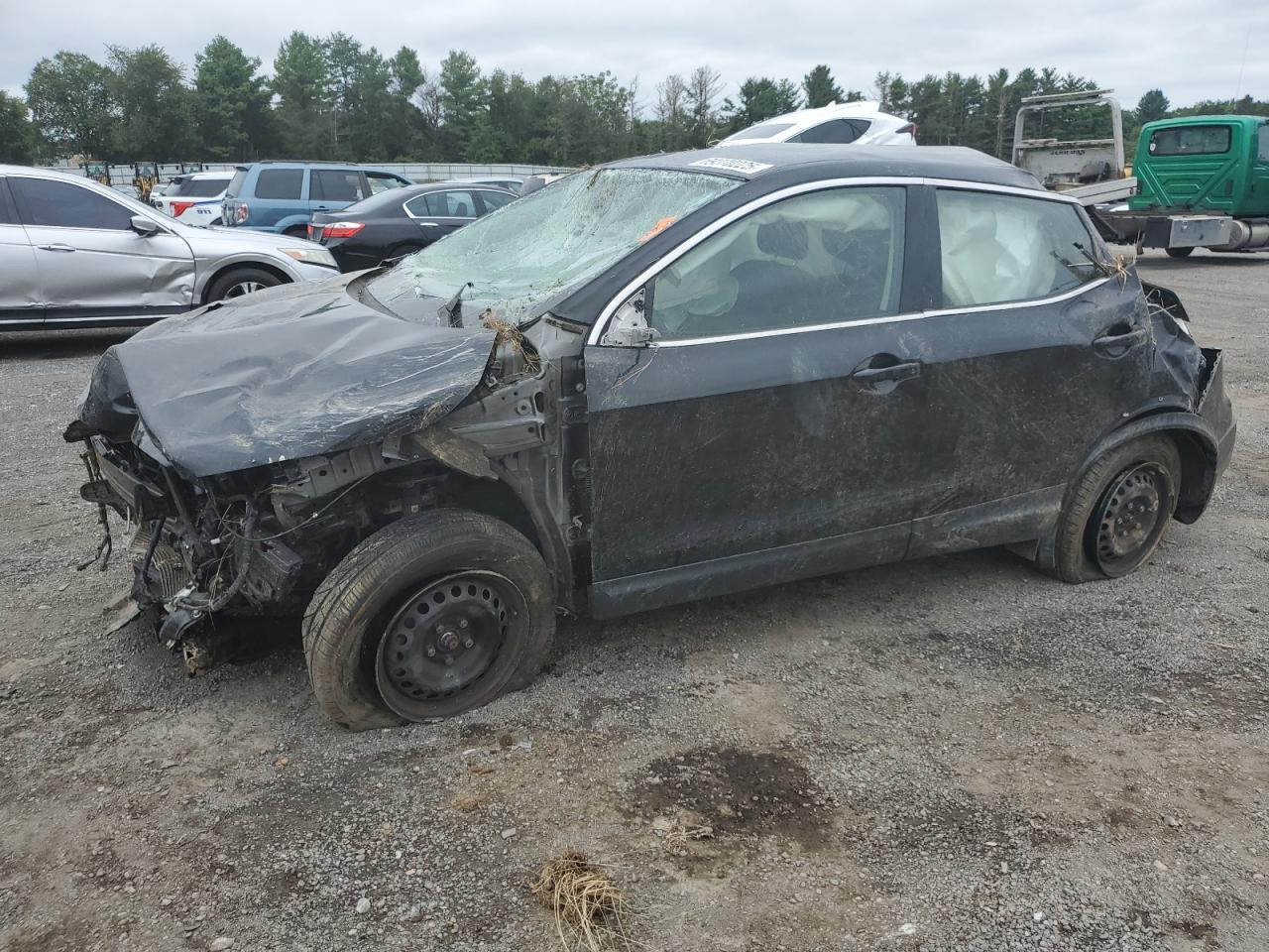 NISSAN ROGUE SPORT S
