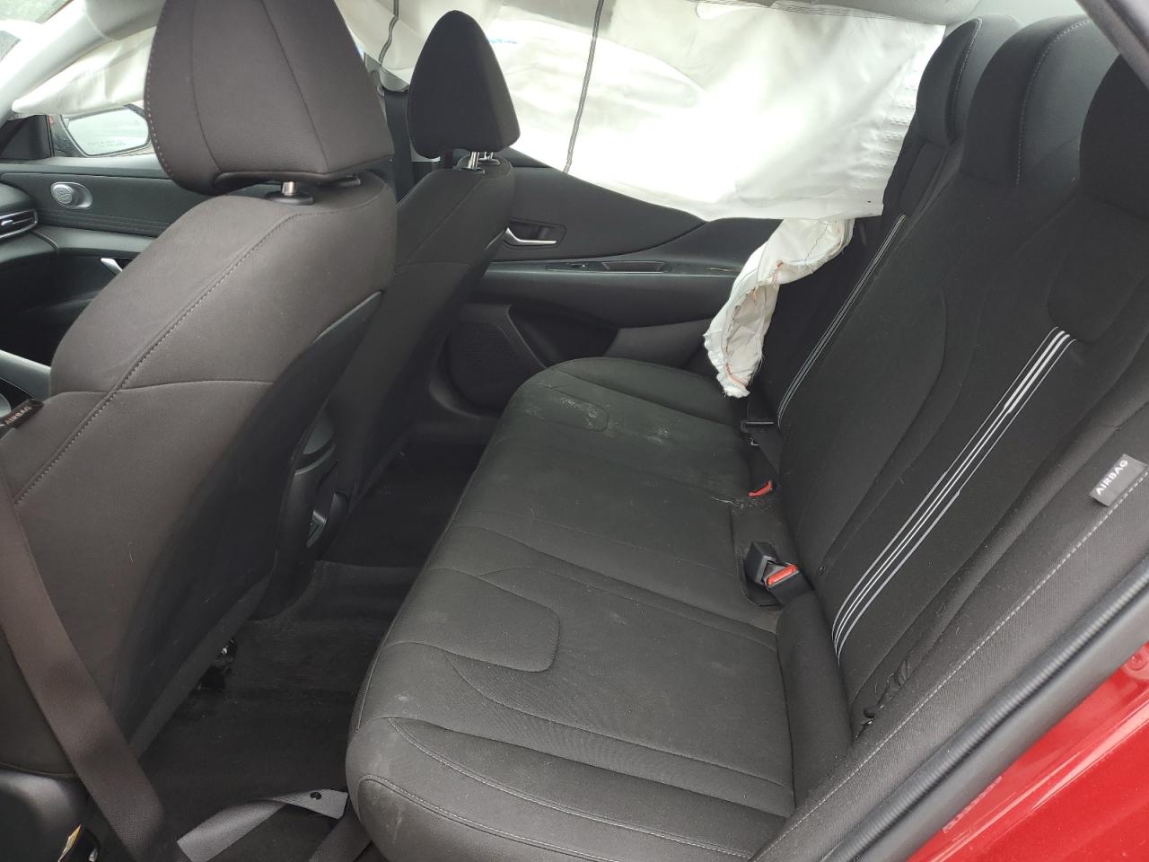 HYUNDAI ELANTRA BLUE