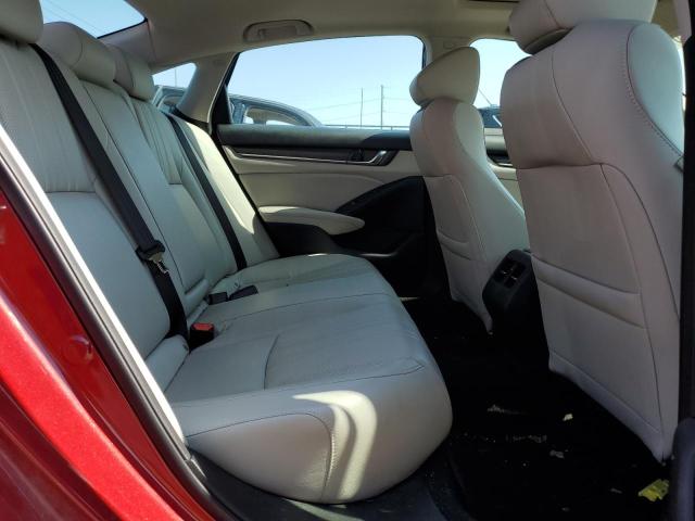 2018 HONDA ACCORD TOU 1HGCV2F95JA050275