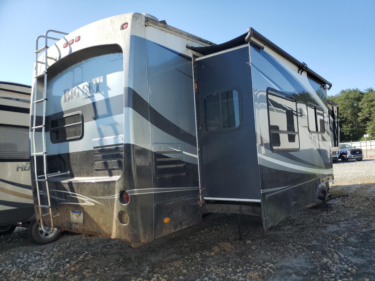 Lot #3283868438 2011 KEYSTONE BIG SKY