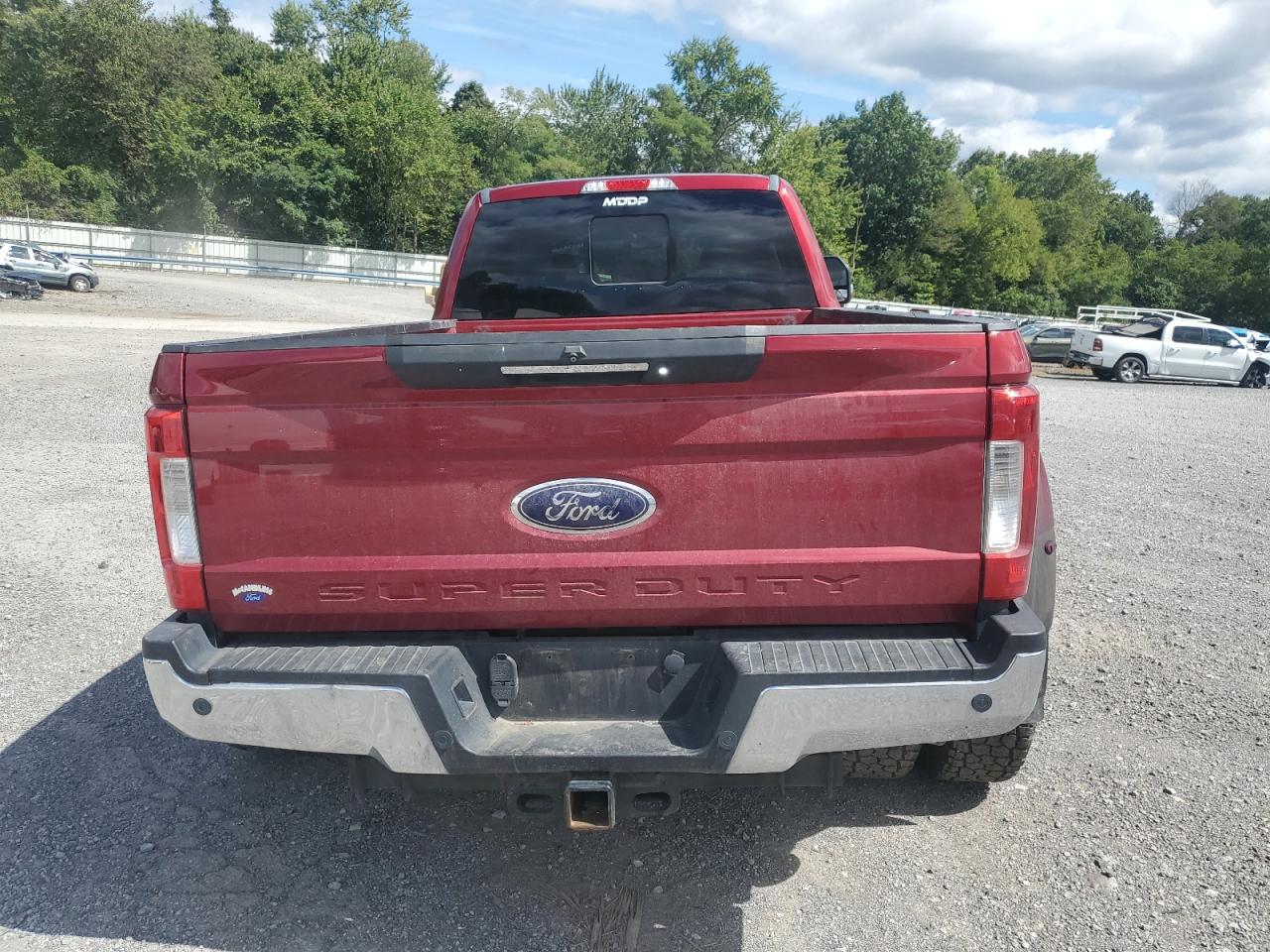 FORD F-350 SUPER DUTY