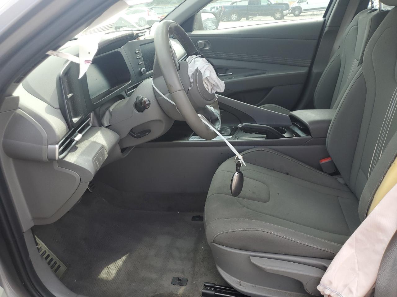 HYUNDAI ELANTRA SEL SPORT