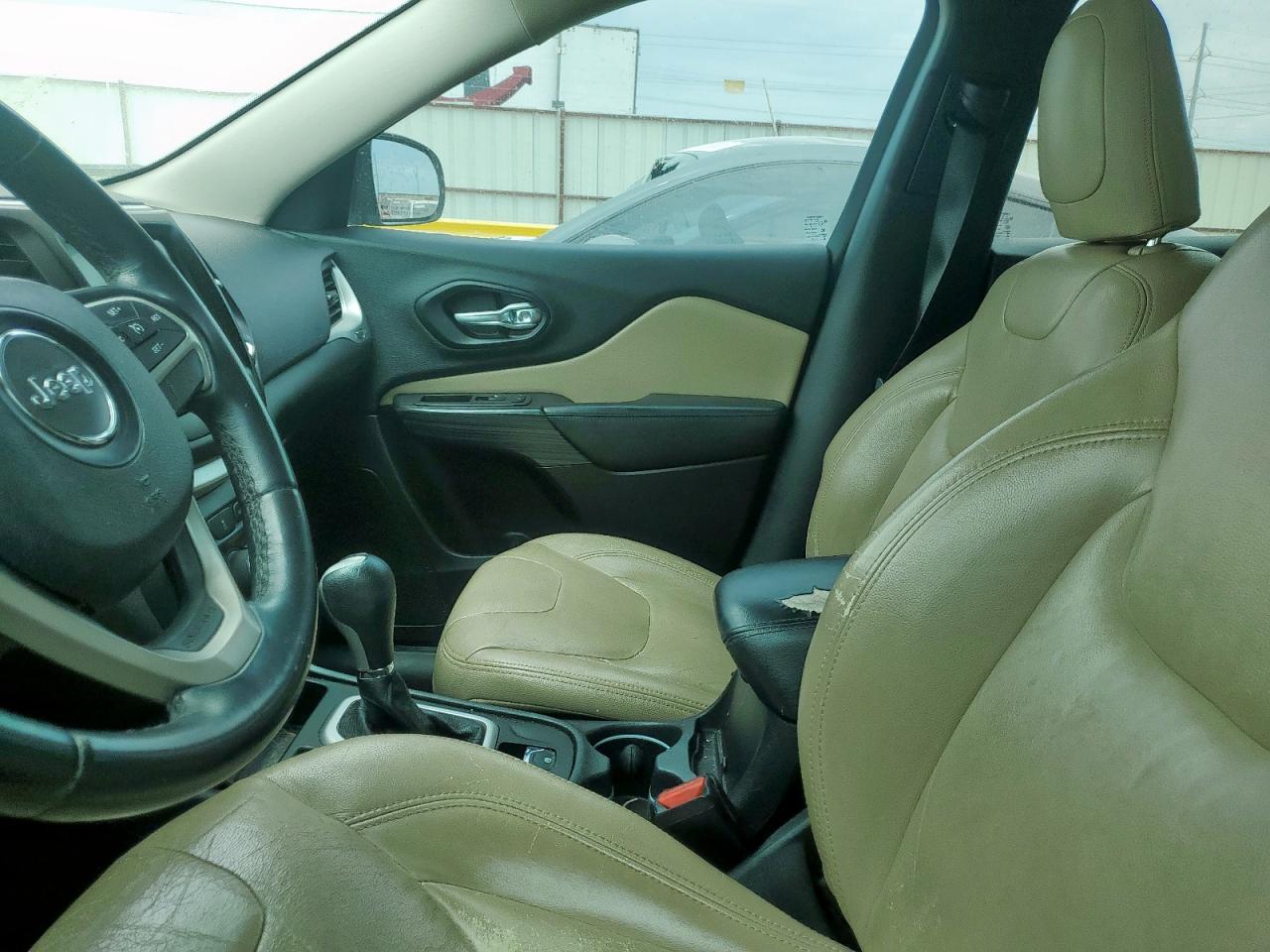 JEEP GRAND CHEROKEE LATITUDE