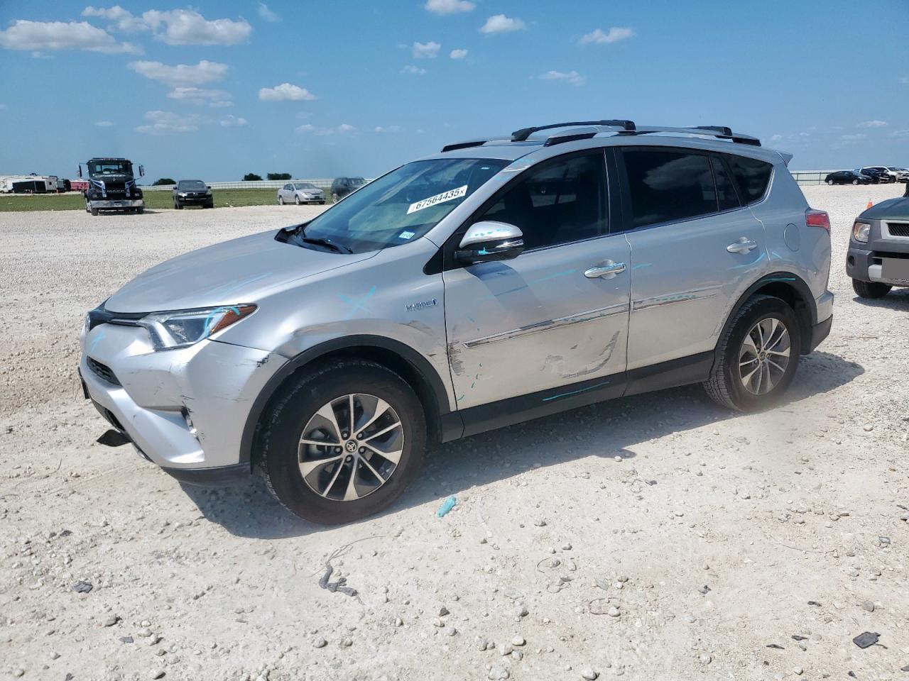 TOYOTA RAV4 XLE