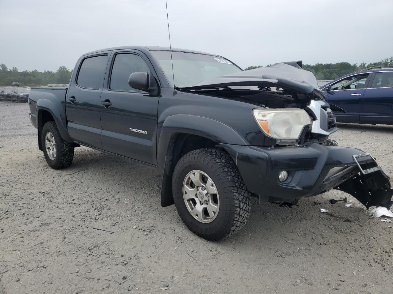 TOYOTA TACOMA DOUBLE CAB