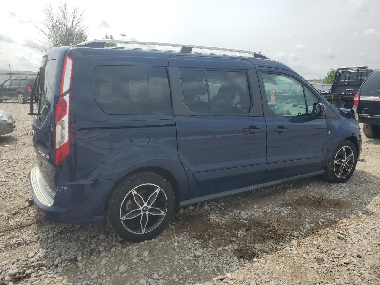 FORD TRANSIT CONNECT TITANIUM