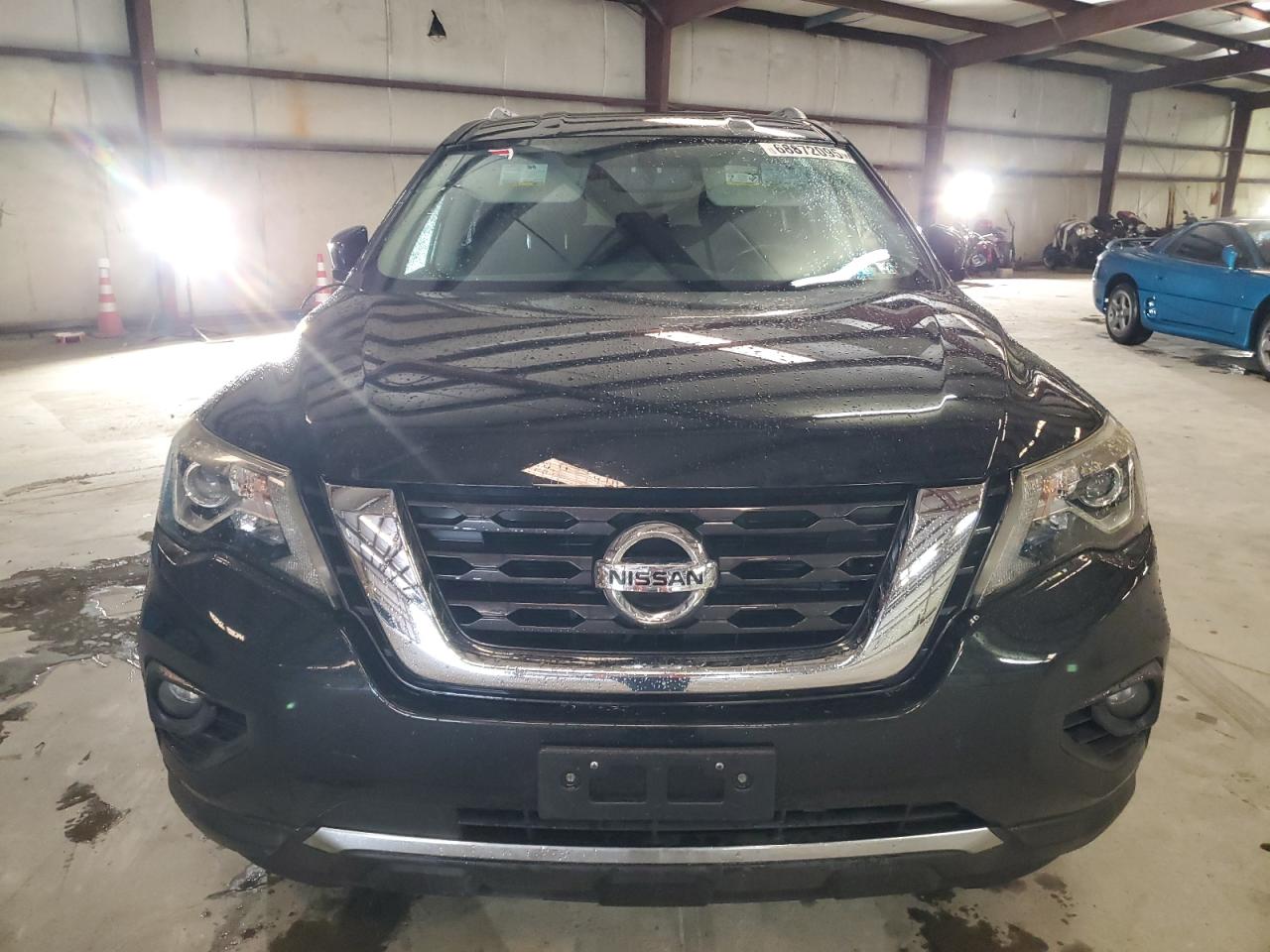 Lot #3308342057 2017 NISSAN PATHFINDER