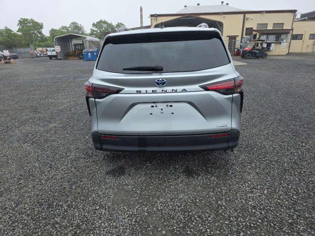 2023 TOYOTA SIENNA LE 5TDKRKEC6PS148710
