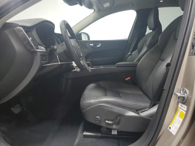 2025 VOLVO XC60 CORE YV4M12RJ7S1093423