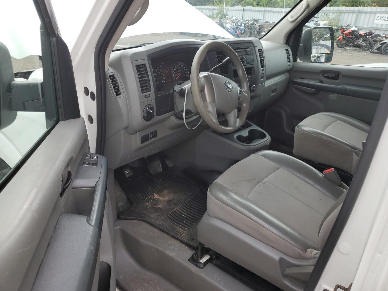 NISSAN NV1500 1500 S