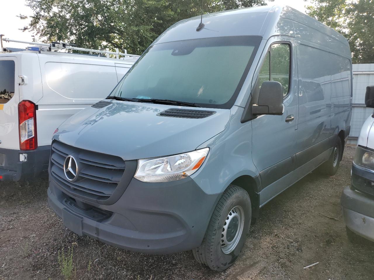 MERCEDES-BENZ SPRINTER 2500