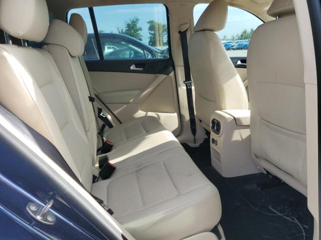 2016 VOLKSWAGEN TIGUAN S WVGAV7AX8GW611844