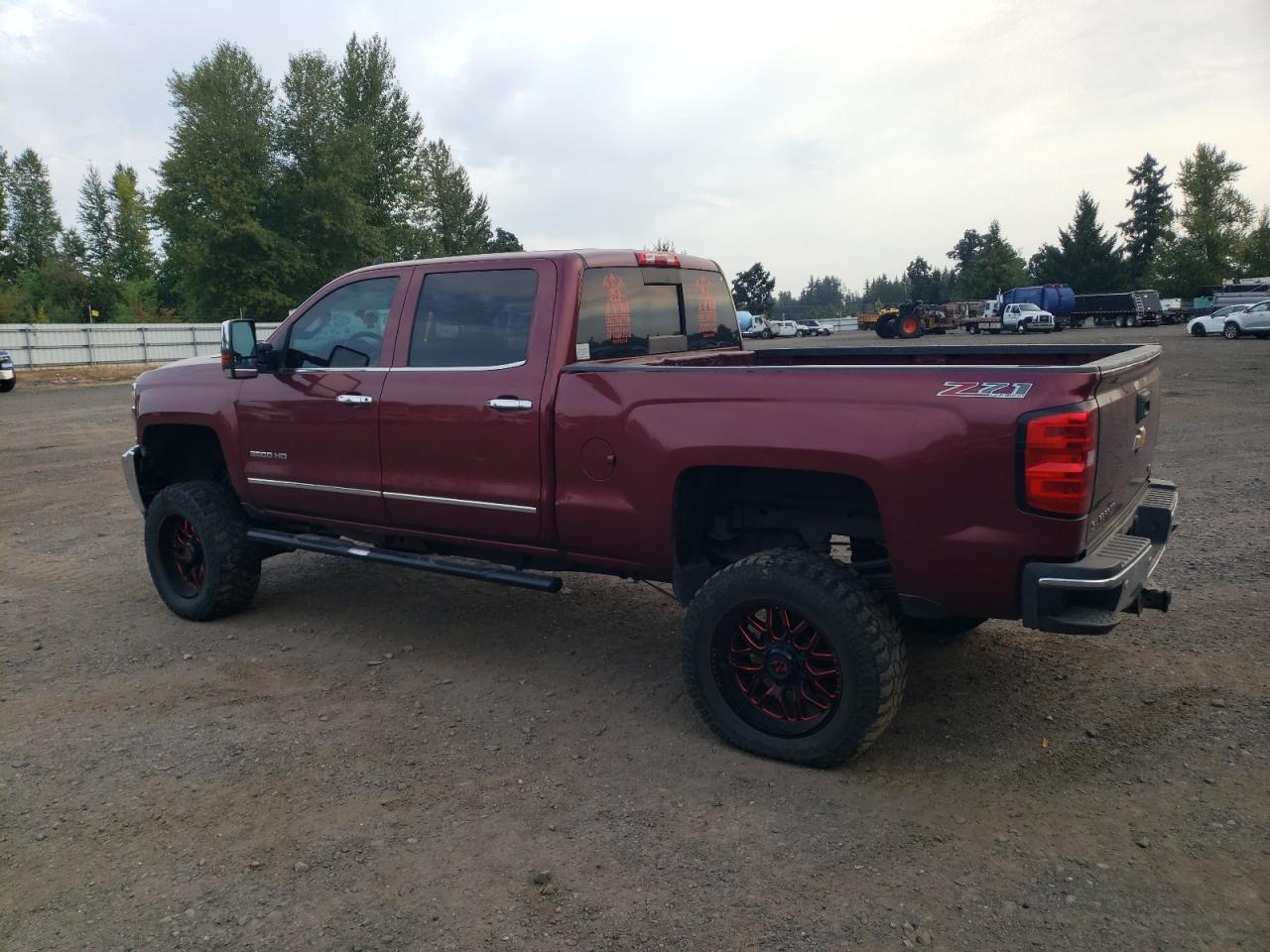 CHEVROLET SILVERADO K3500 LTZ