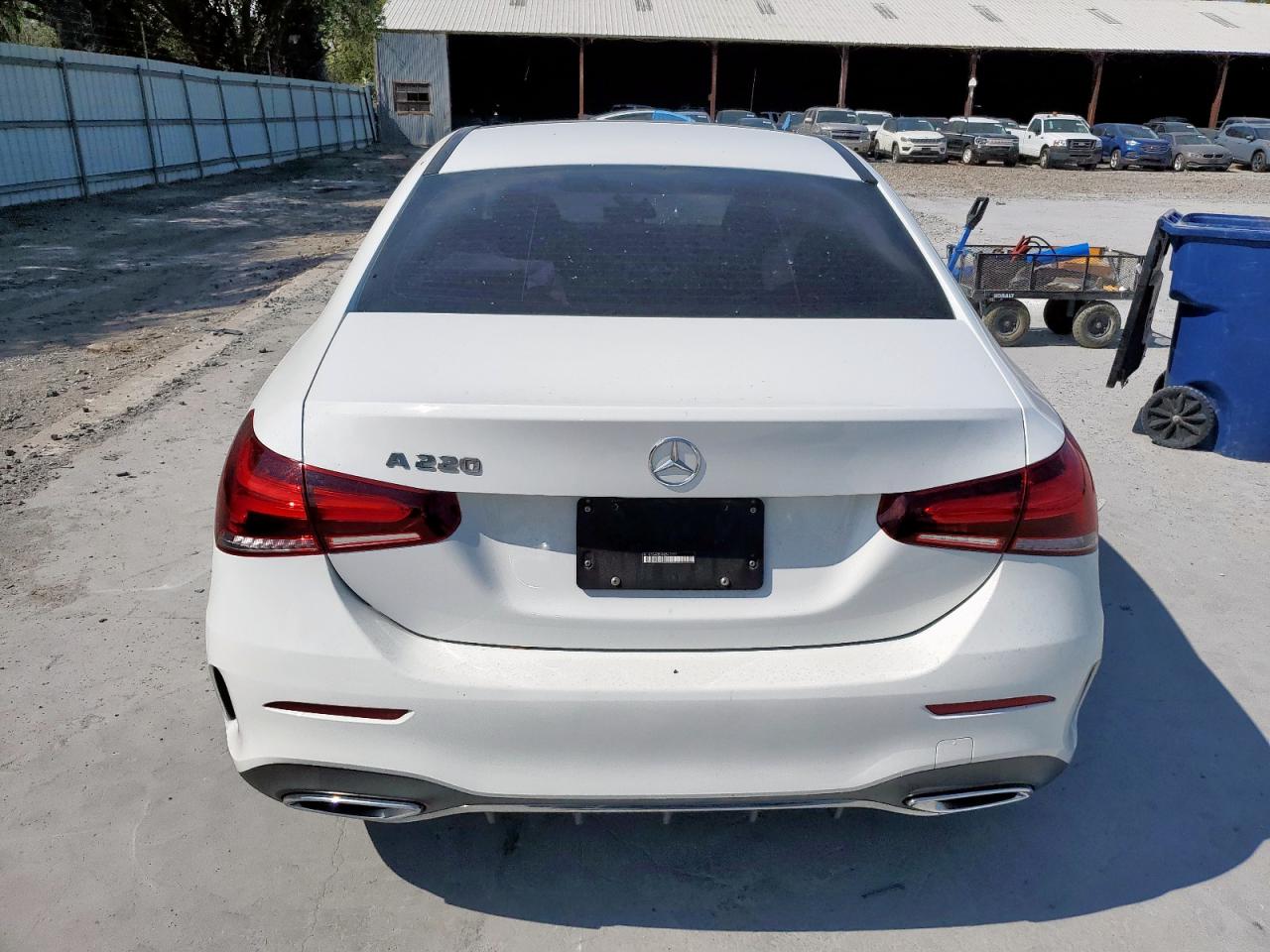 MERCEDES-BENZ A-CLASS 220