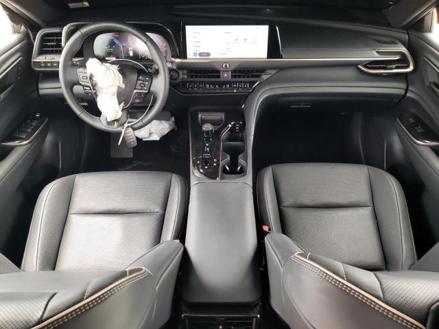 2025 TOYOTA CROWN SIGNIA XLE JTDACAAJ1S3001376