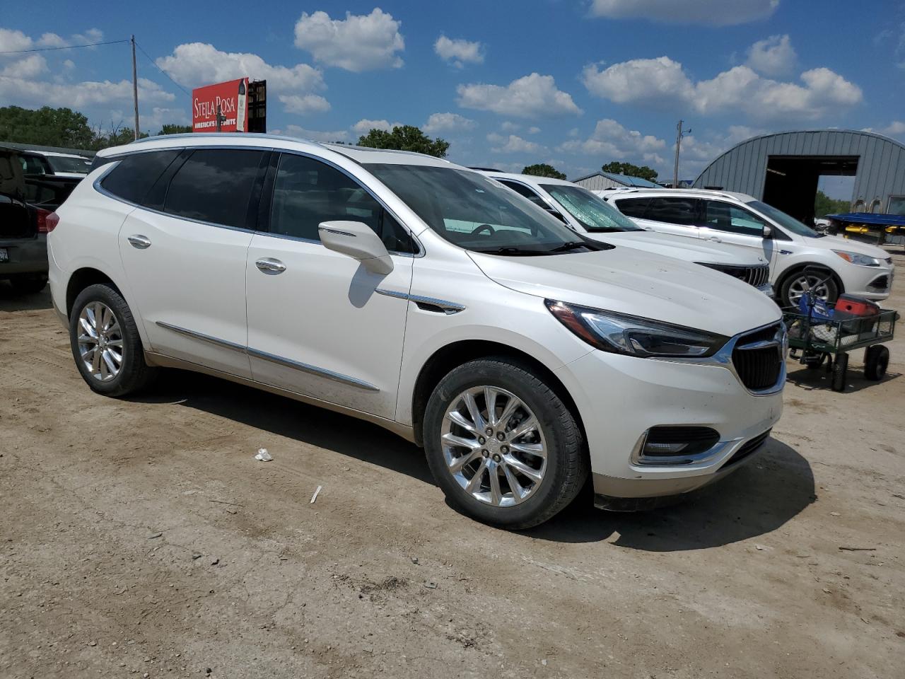 BUICK ENCLAVE ESSENCE