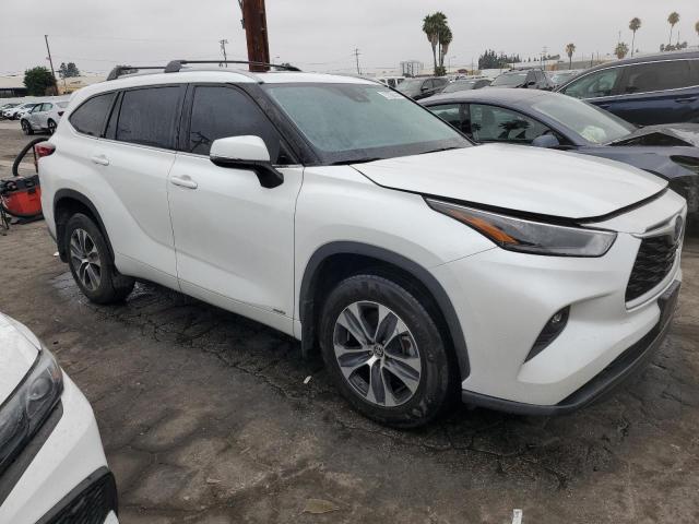 2022 TOYOTA HIGHLANDER HYBRID XLE 5TDHBRCH7NS552781